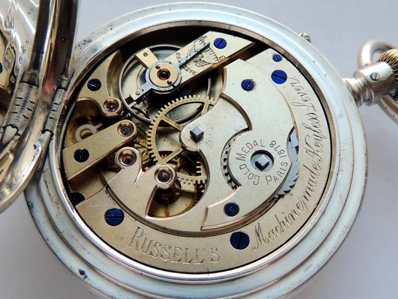 Ремонт часов железнодорожный. Longines Quartz 950 6034. Часов Longines 06078. Золотые часы лонжин 1969 года. Карманные часы Longines с отдельной задней крышкой.